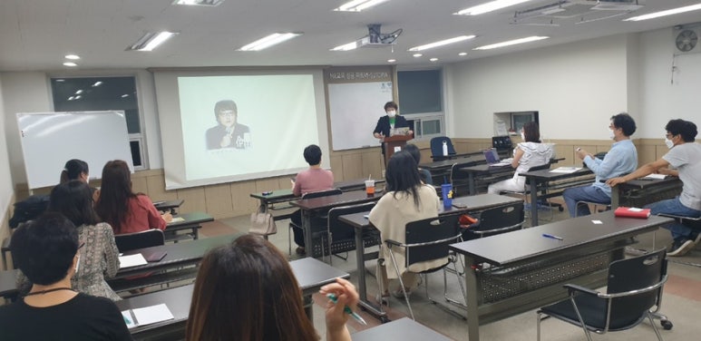 커리어포커스 이미지