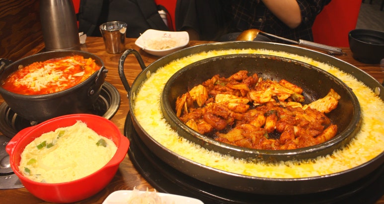 유가네닭갈비 서면점 이미지