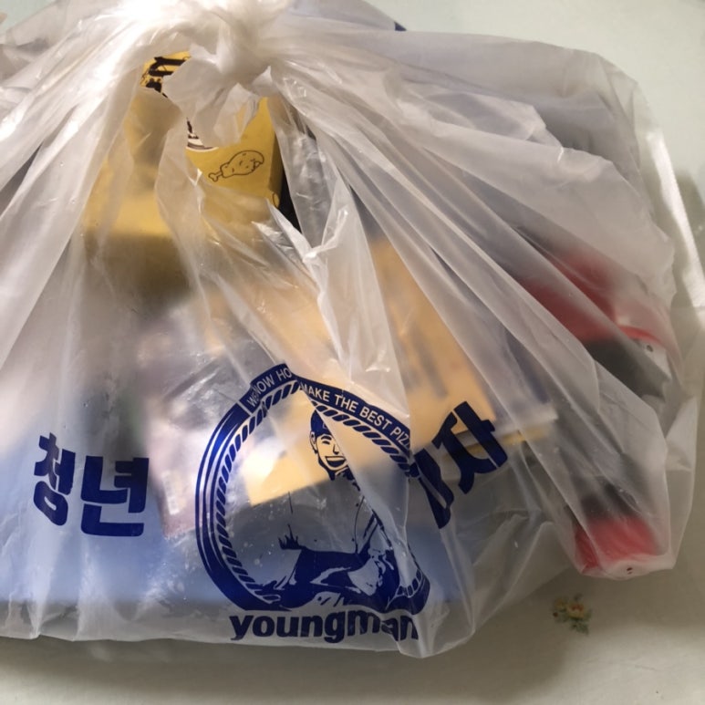 청년피자신안 이미지