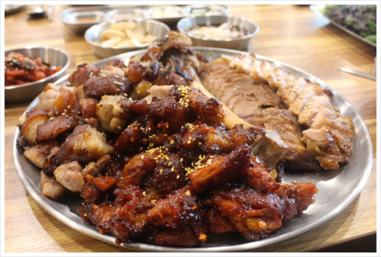 장인족발 이미지