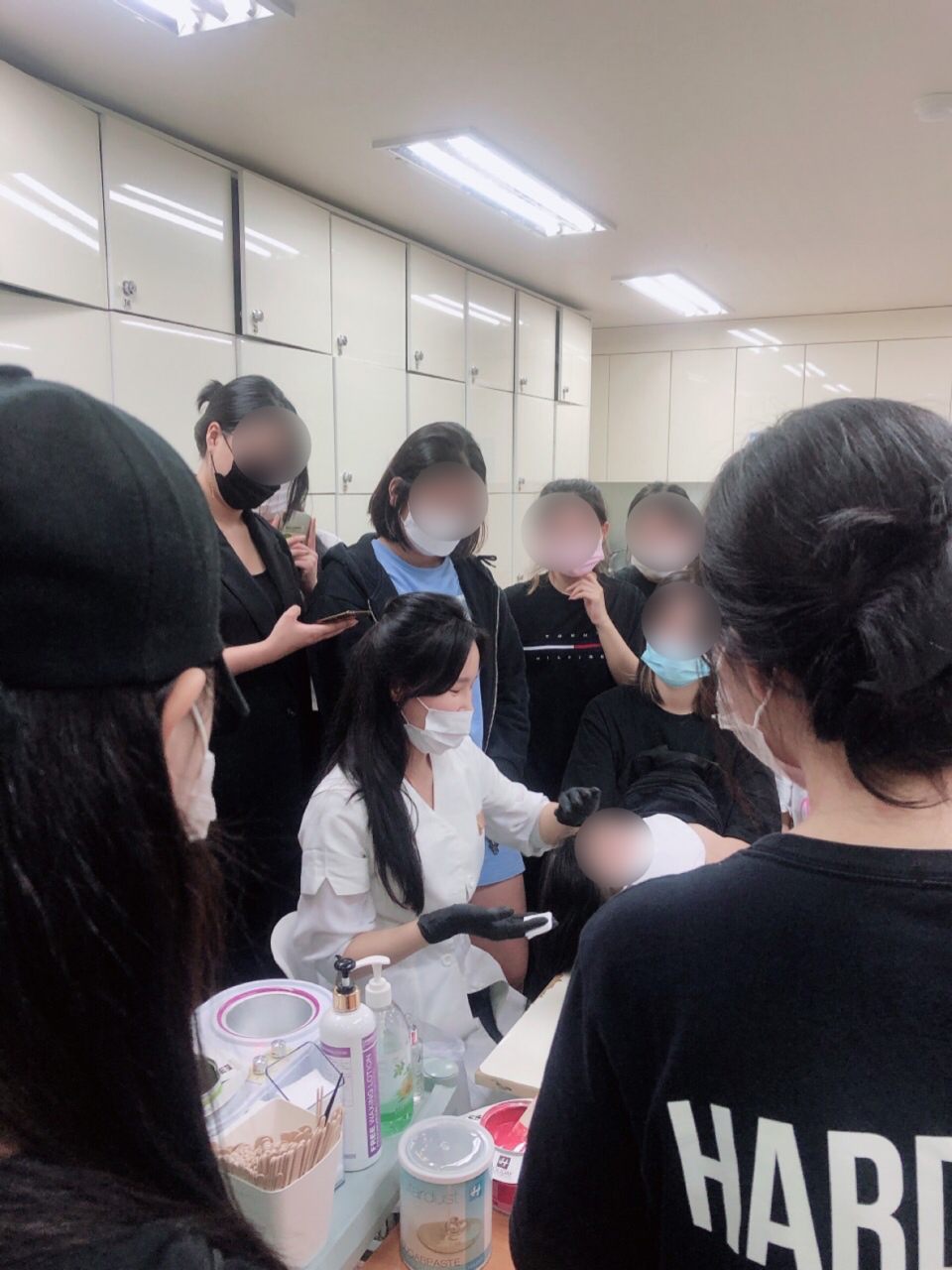 왁싱할리데이 이미지
