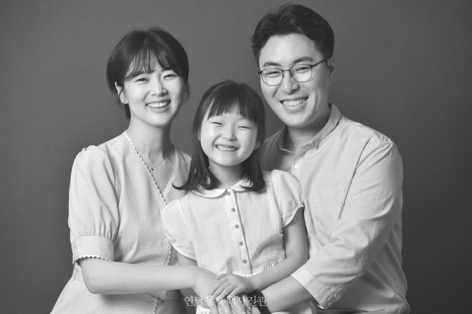 연남동흑백사진관 이미지