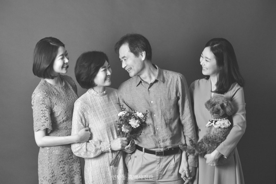 연남동흑백사진관 이미지