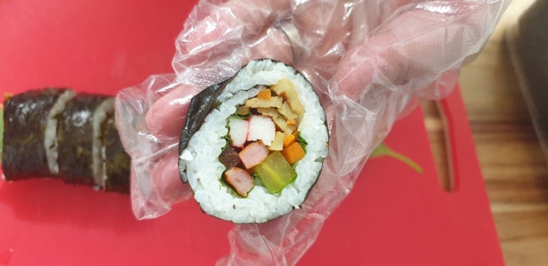 부엉김밥 이미지