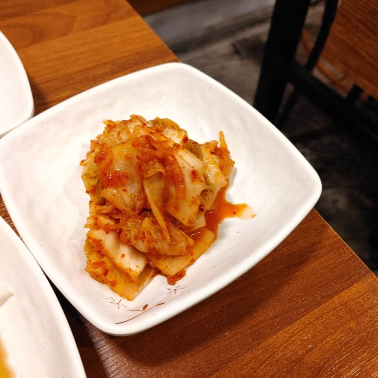 돈꿈솥뚜껑삼겹살 이미지