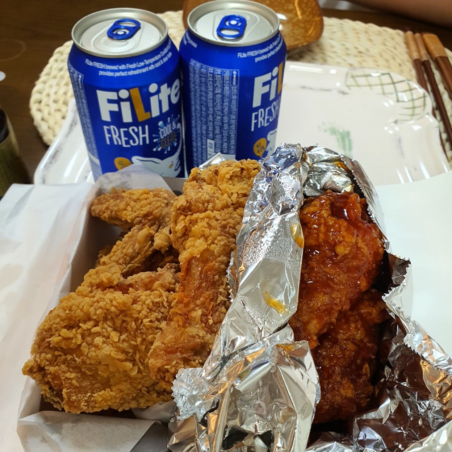 디디씨치킨 이미지