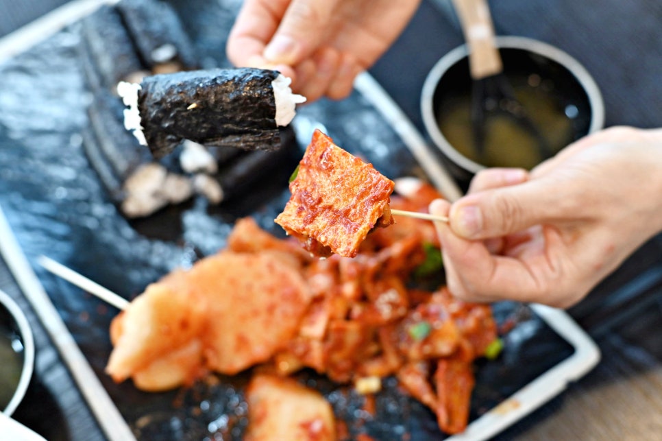 한성충무김밥 이미지