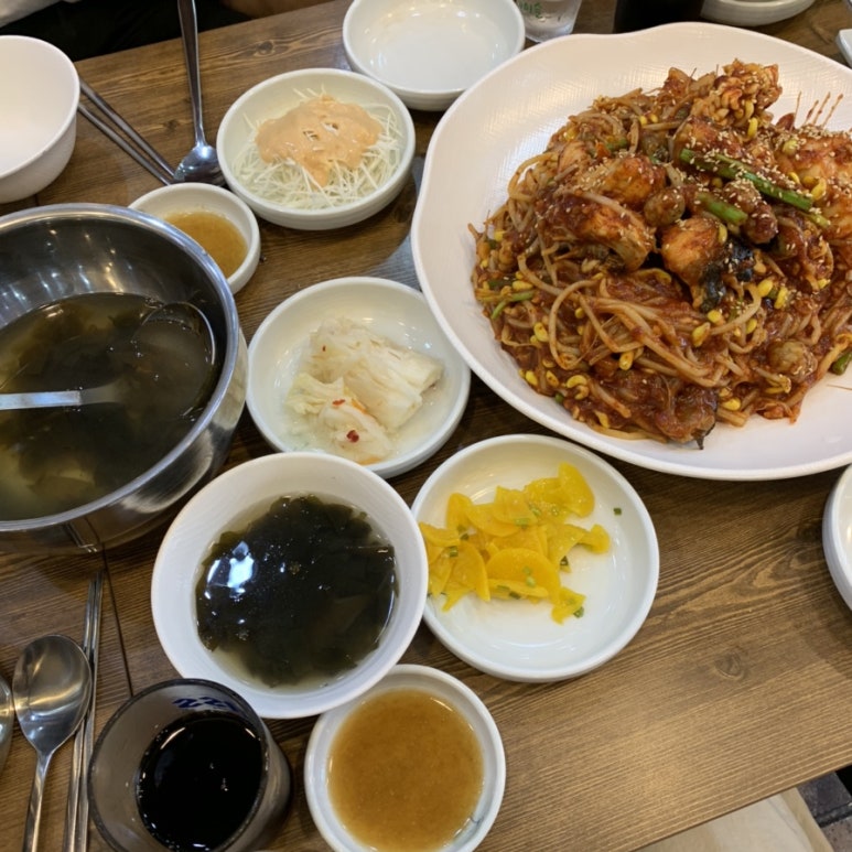 명품아구아구 이미지