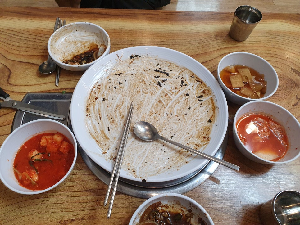 삼방초닭한마리칼국수 이미지