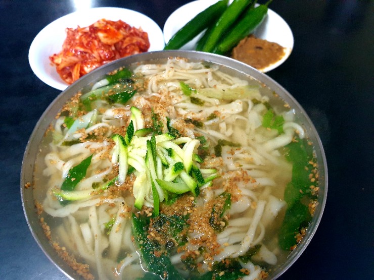 서문칼국수 이미지