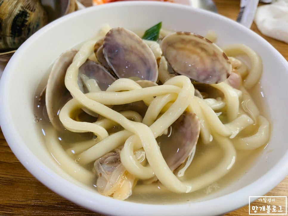 홍두깨칼국수 이미지