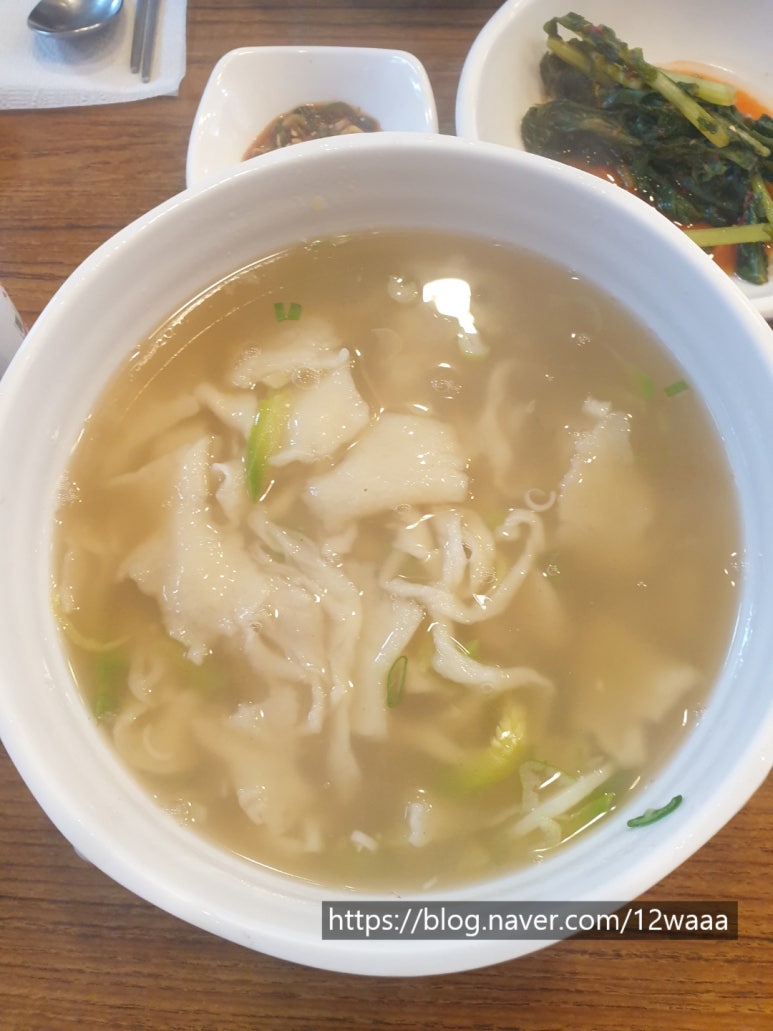 용문칼국수 이미지