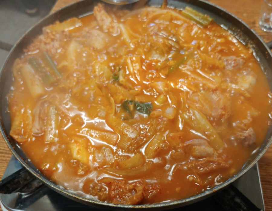 매운통돼지볶음 이미지