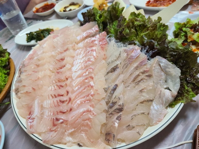 강촌횟집 이미지