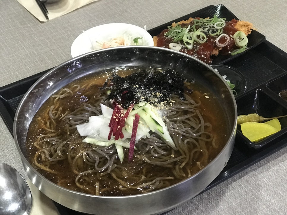 돈카츠린 이미지