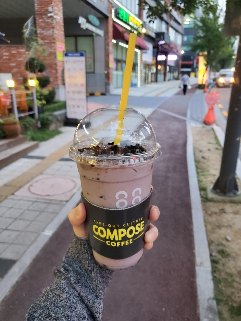 컴포즈커피원주혁신도시건강로점 이미지