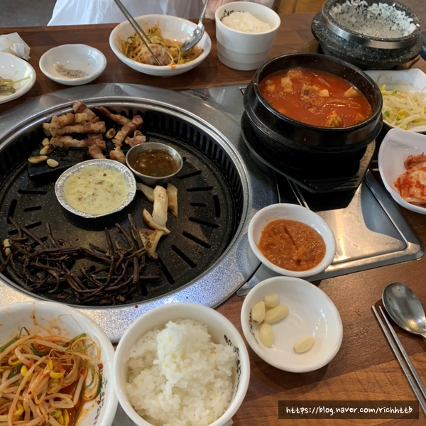 맛내음왕소금구이팔용점 이미지