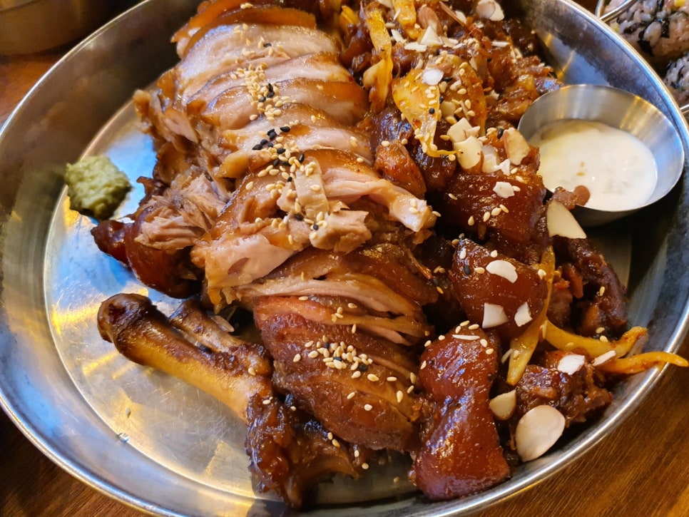 강남왕족발 이미지
