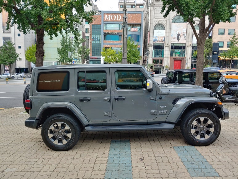 스팅그레이 이미지