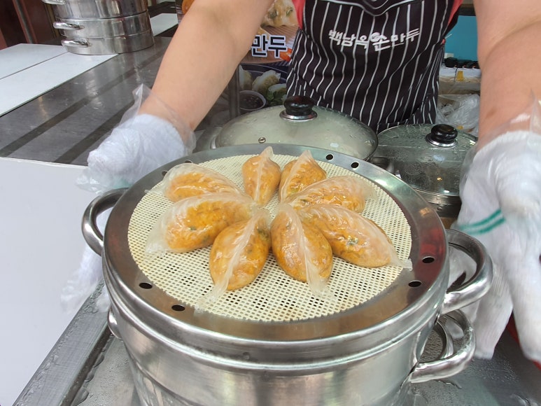 백남옥 손만두 이미지