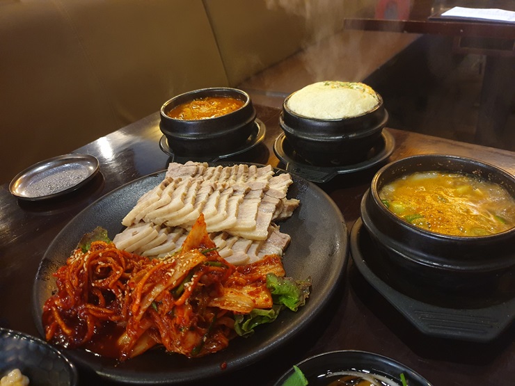 야우보쌈 이미지