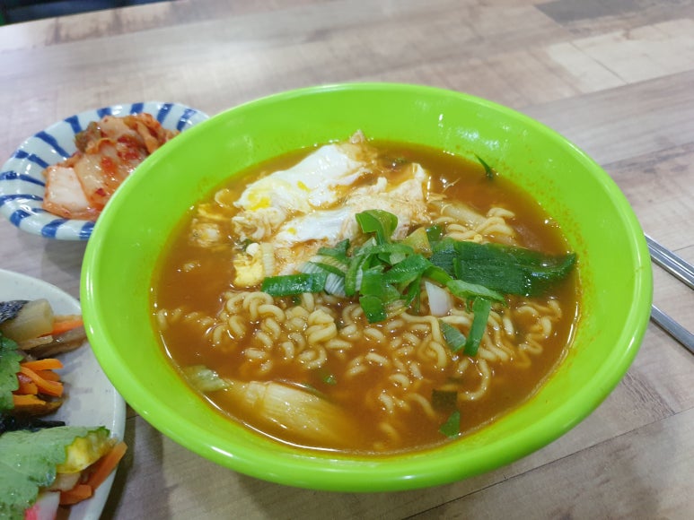 유성분식 이미지