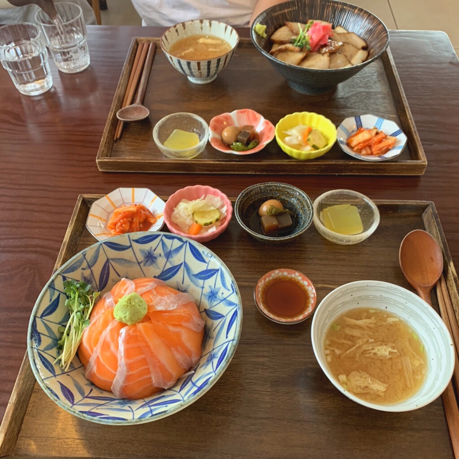 끄티식당 이미지