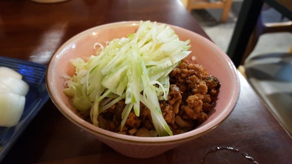 육덮밥 이미지