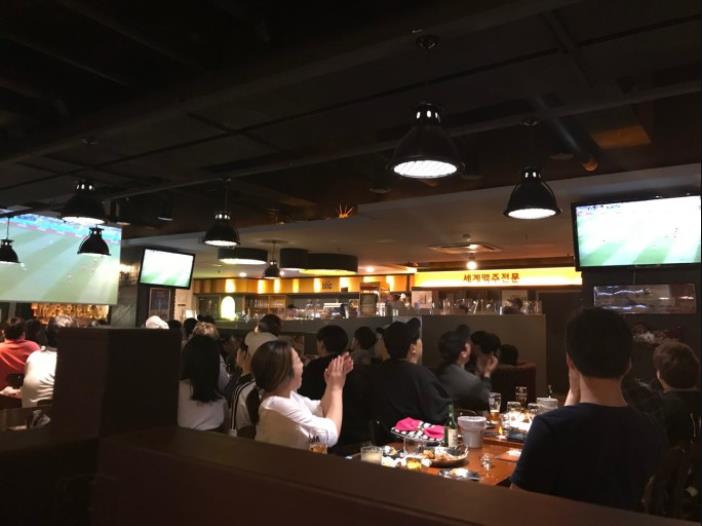비에이치씨치킨비어존 이미지