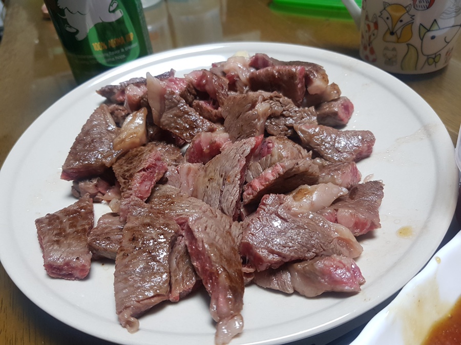 한우쓰 이미지