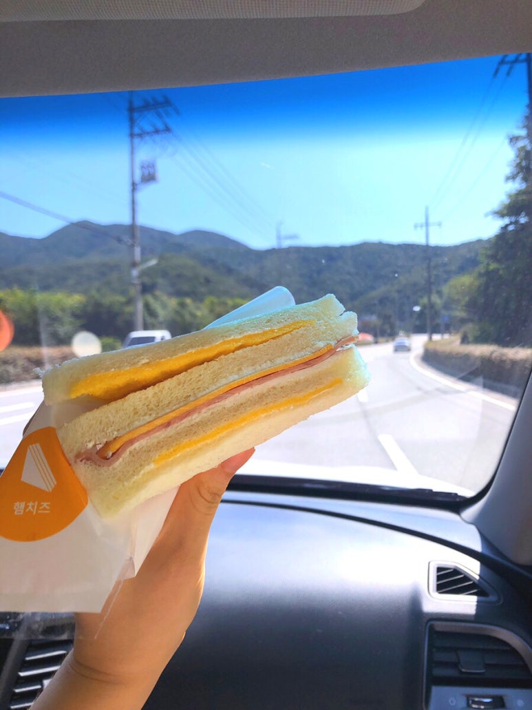 하삼동커피 거제수월점 이미지