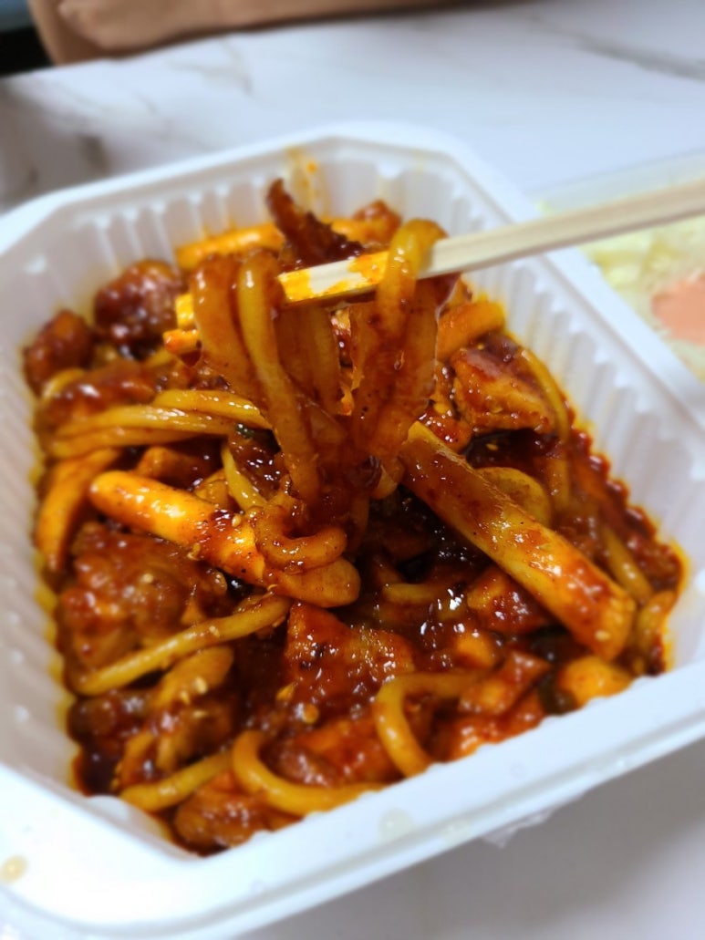 타고난숯불치킨 이미지