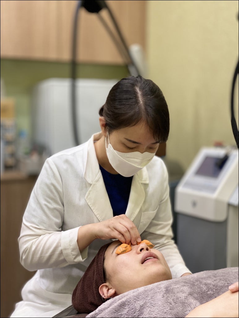 센스피부과의원 이미지