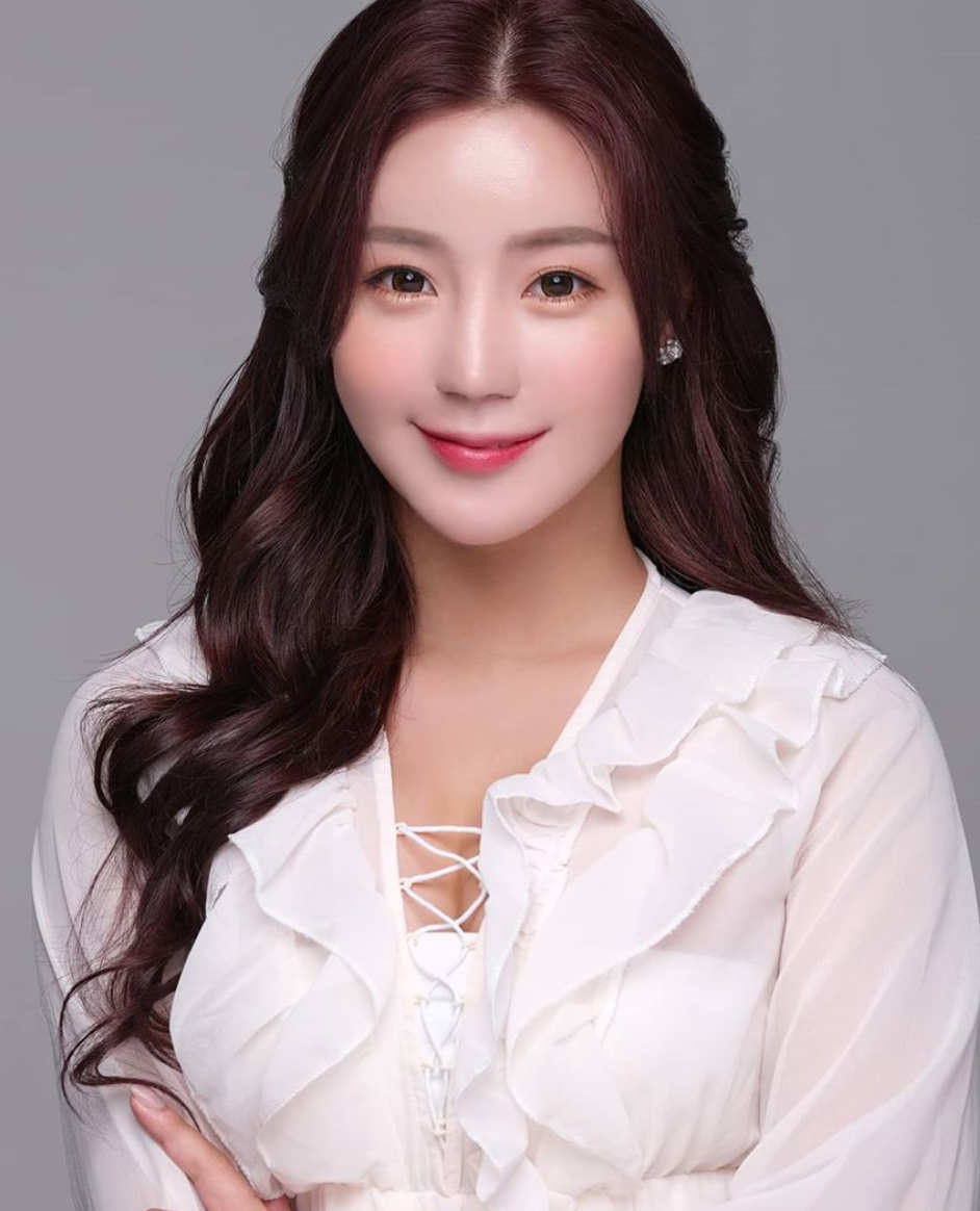 레이샤 고은 노출 논란과 출사 (아프리카티비 행보는?) : 네이버 블로그