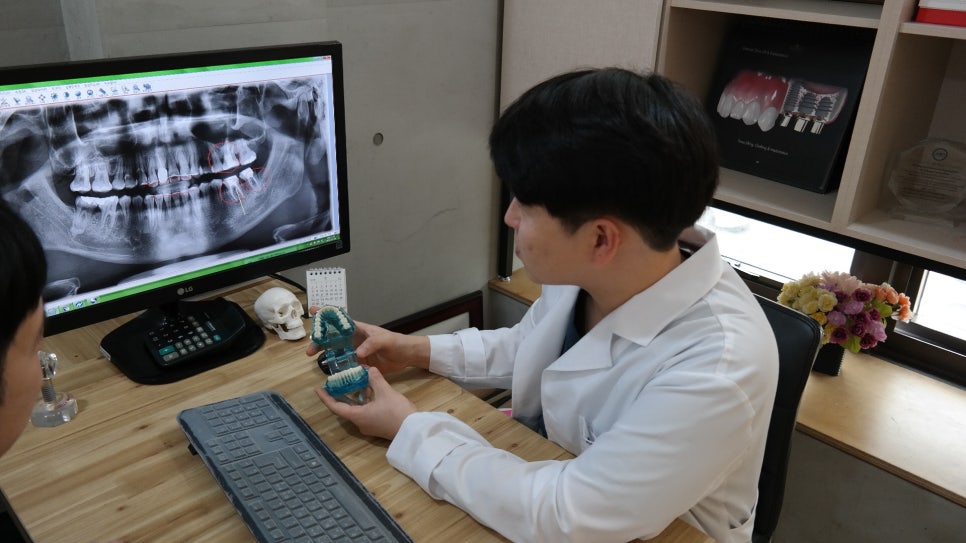 플러스치과의원 이미지