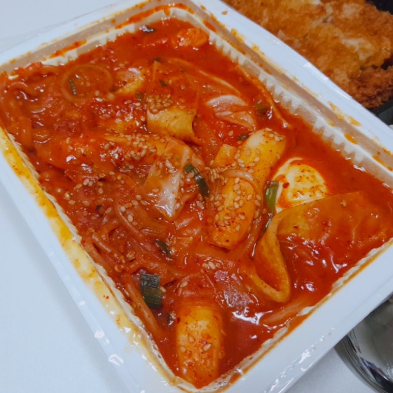 햄을품은김밥 이미지