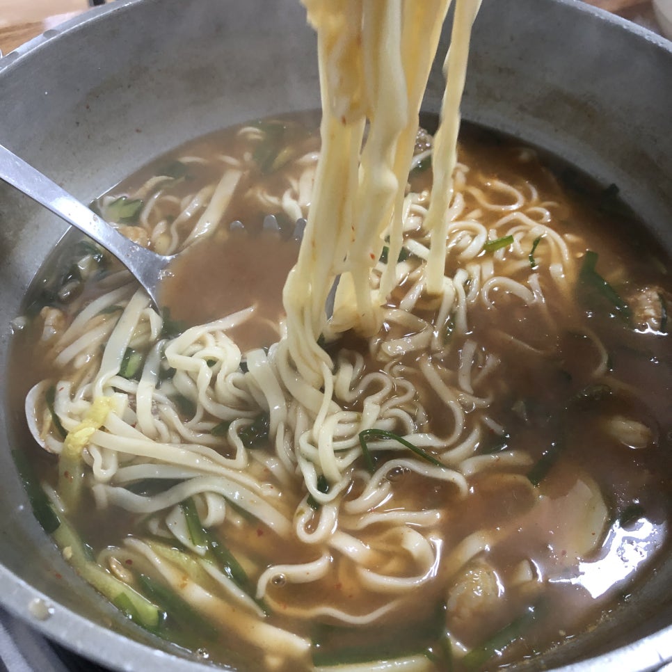 미란칼국수 이미지