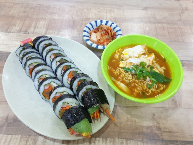 유성분식 이미지