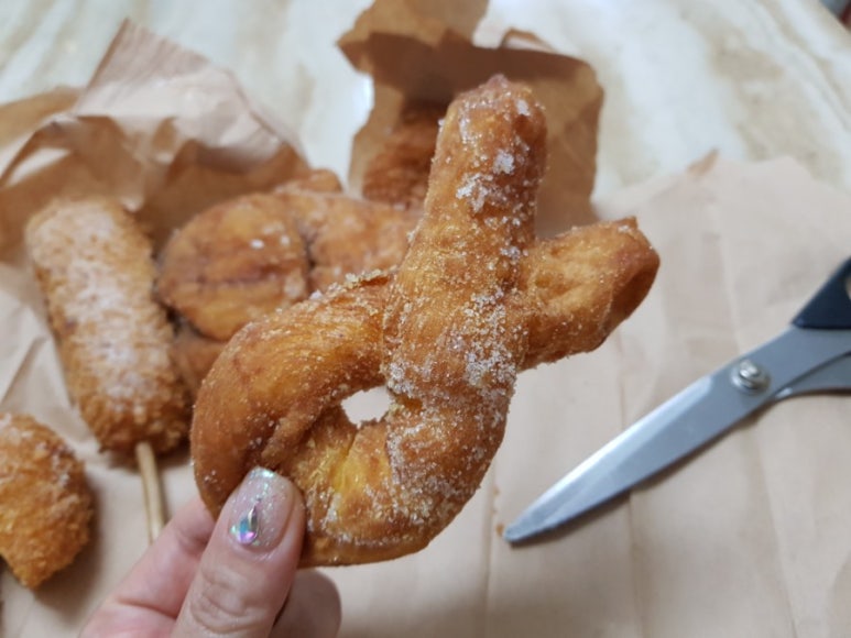 하트찹쌀꽈배기 이미지
