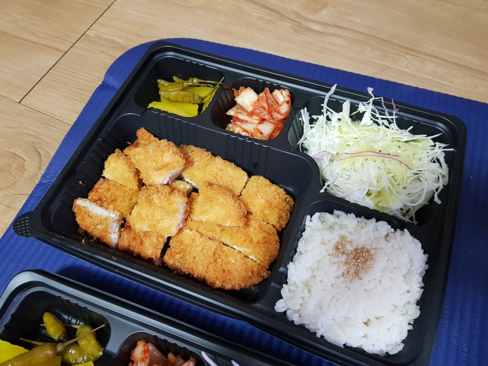 예가돈가스 이미지