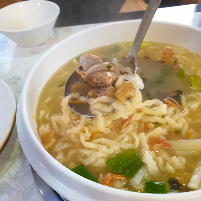 섬마을바지락칼국수 이미지