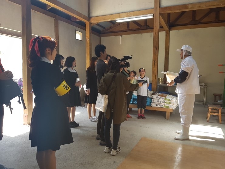 고래고래 이미지