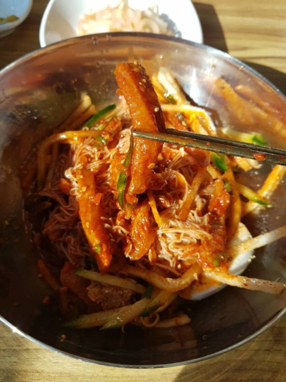 본가회냉면 이미지