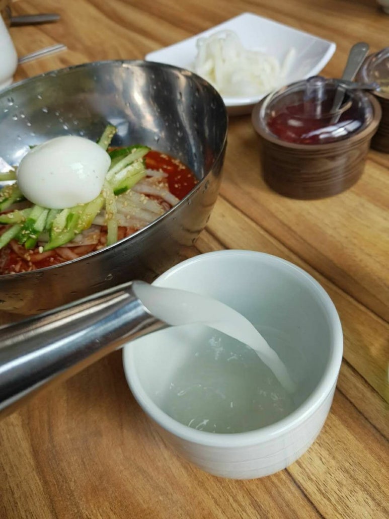 동해면옥 이미지