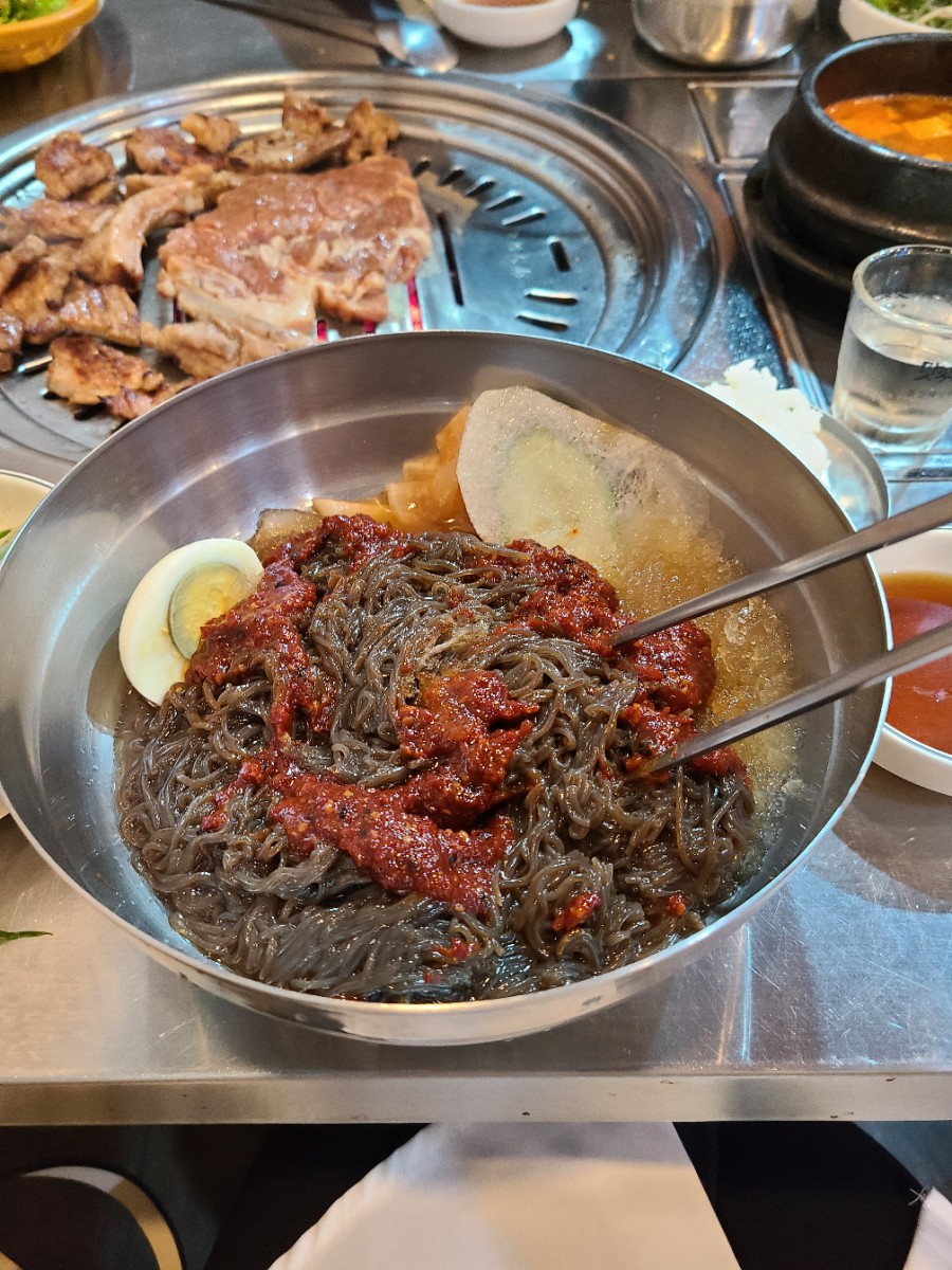 통숯불돼지갈비 이미지