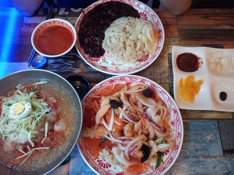 명품관산동점 이미지