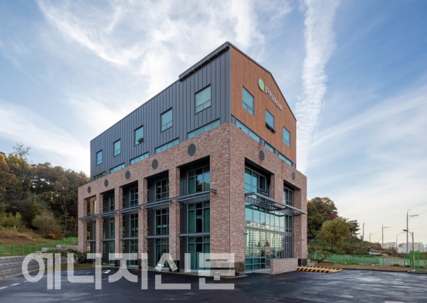 (주)지필로스 이미지
