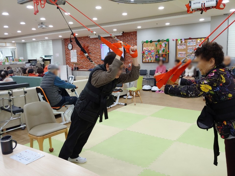 (주)부산데이케어 부산주간보호 이미지