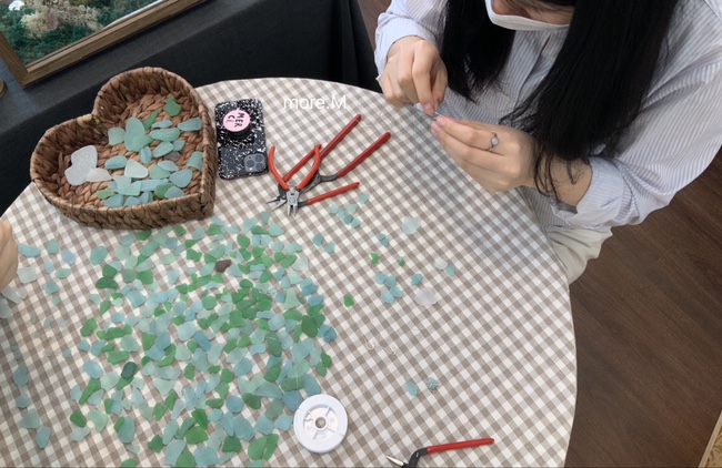 모어 엠(more.M) 이미지