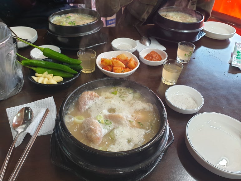유가네왕착한족발 이미지